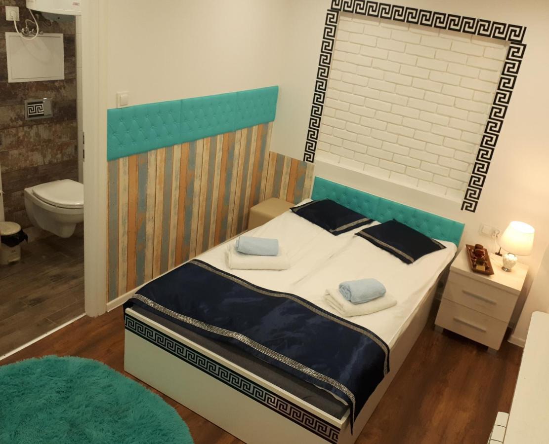 Apartamenty Centrum Mala Dwojeczka Blekitna Panoramiczna Balkonem Promenada Kielce Esterno foto